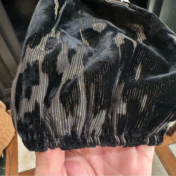 Pomander Place Gilly Dress – Size 4 – Black & Gold Metallic Velvet Burnout - Picture 6 of 12